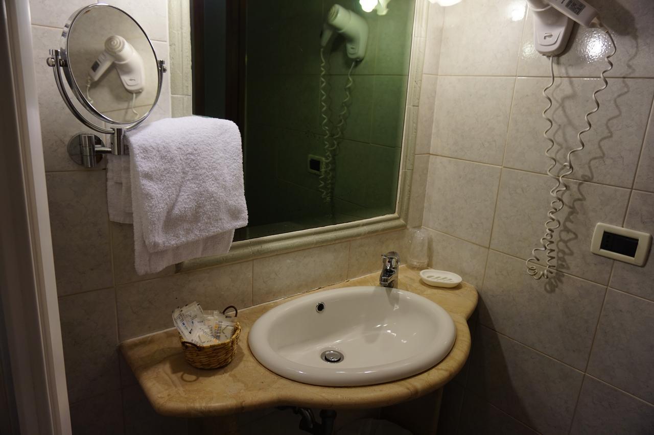 Green Hotel Rome Luaran gambar